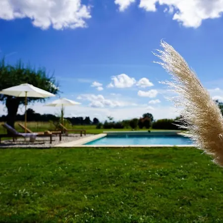 Vakantiehuis Le Clos Du Pigeonnier - De Charme *