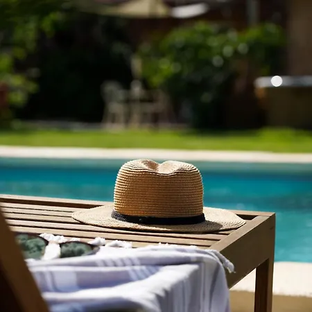 Le Clos Du Pigeonnier - De Charme Vakantiehuis